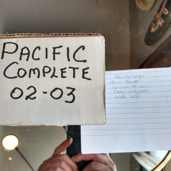 Hockey cards, yg's and jerseys and more - Picture 16 of 16